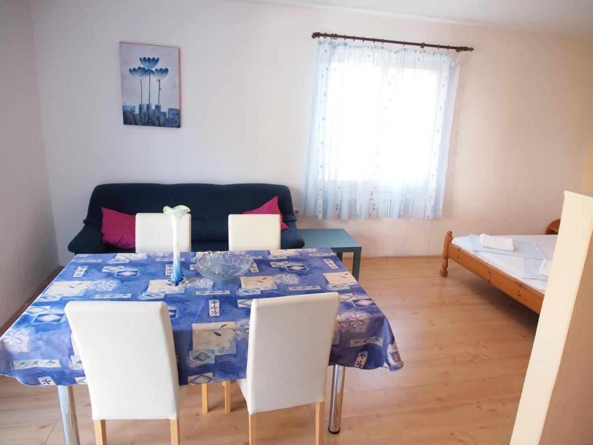 Apartment Adria *
